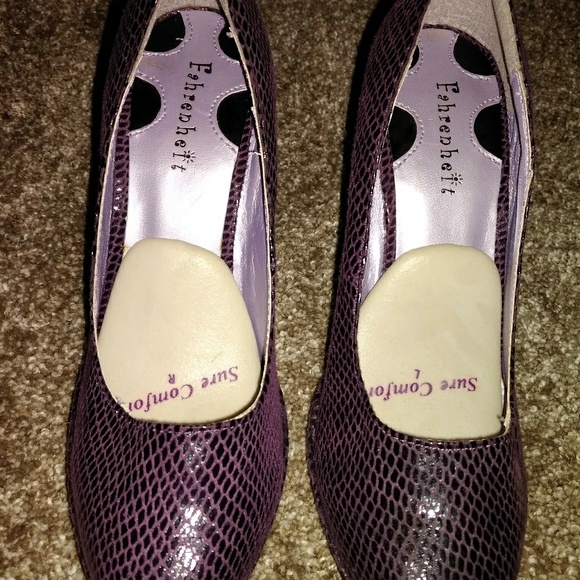 Heels - Picture 2 of 4